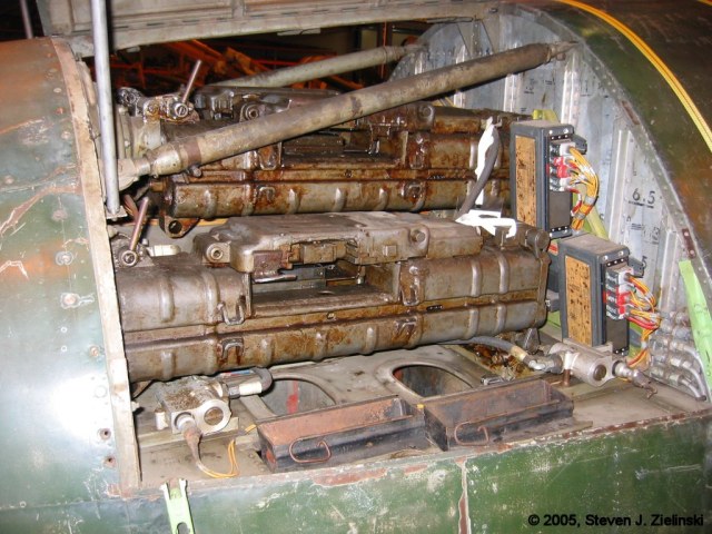 Me-262 Cannon bay.jpg